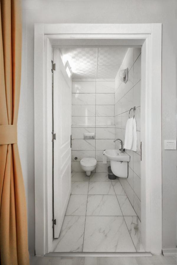 Adam Apart Hotel อันตัลยา ภายนอก รูปภาพ